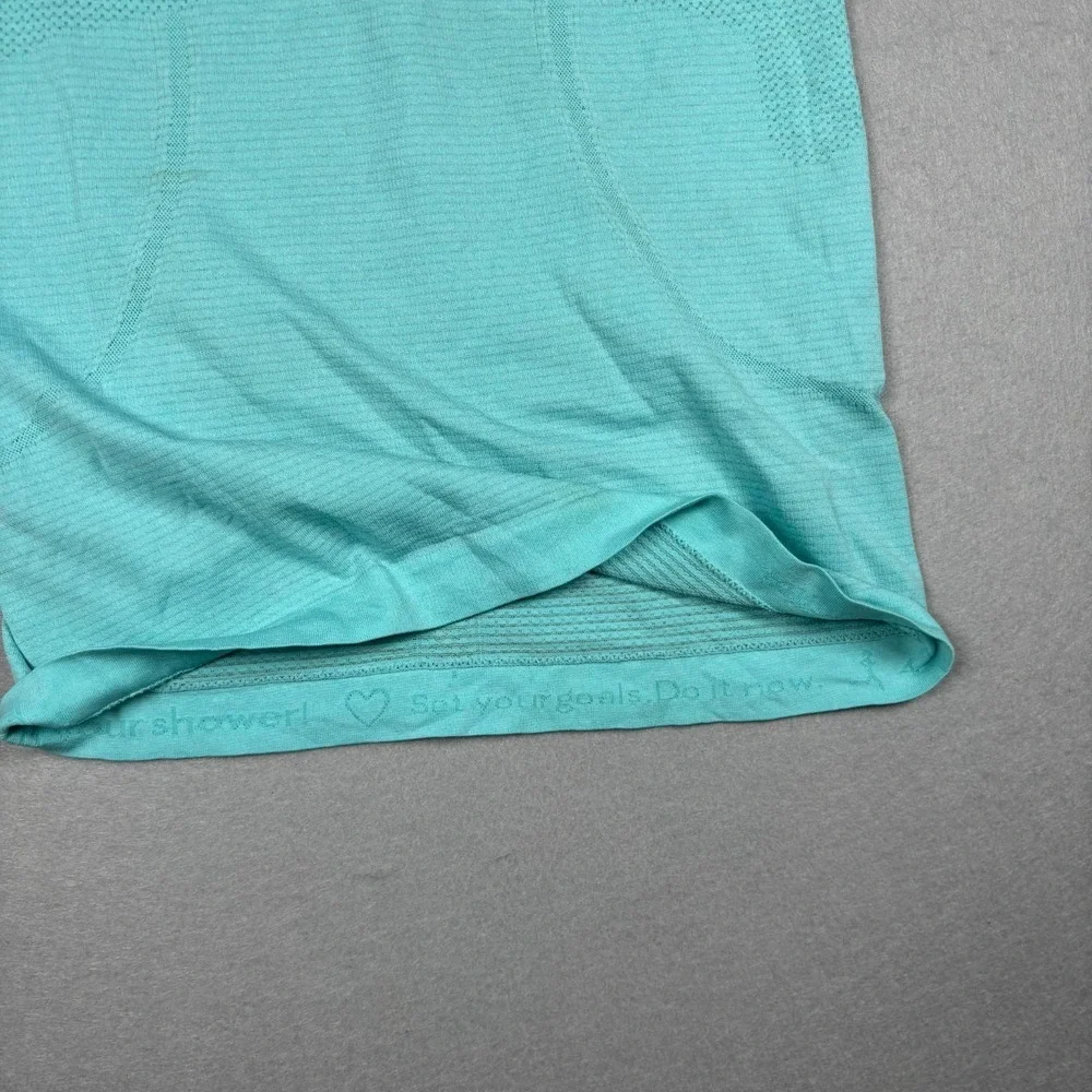 Lululemon Swiftly Tech Tank Top Heathered Angel Blue Size 4 Racerback Running